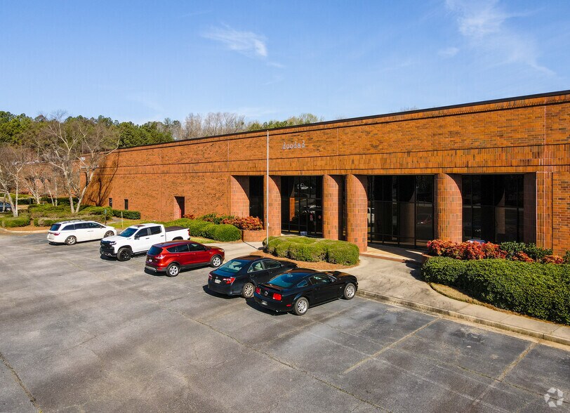 7990 Second Flags Dr, Austell, GA for sale - Primary Photo - Image 1 of 1