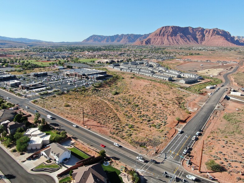 Pioneer Pkwy, Santa Clara, UT for sale - Primary Photo - Image 1 of 3