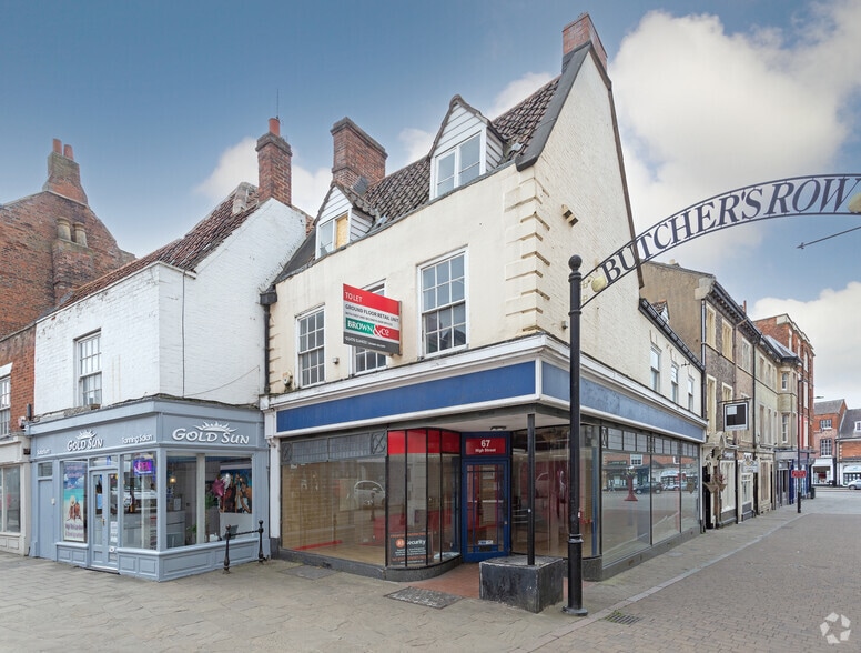 67 High St, Grantham for lease - Primary Photo - Image 1 of 5