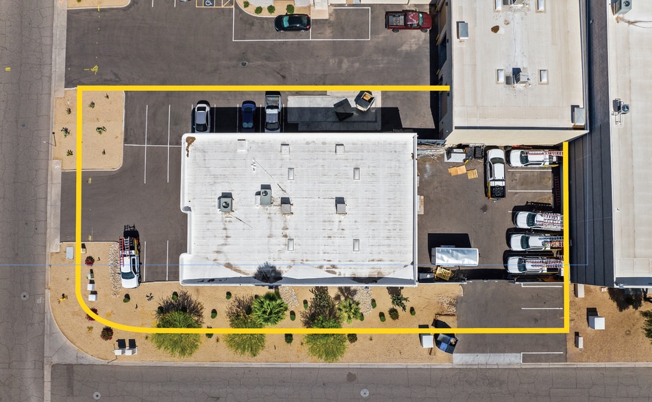 3801 E Wier Ave, Phoenix, AZ for lease - Building Photo - Image 3 of 5