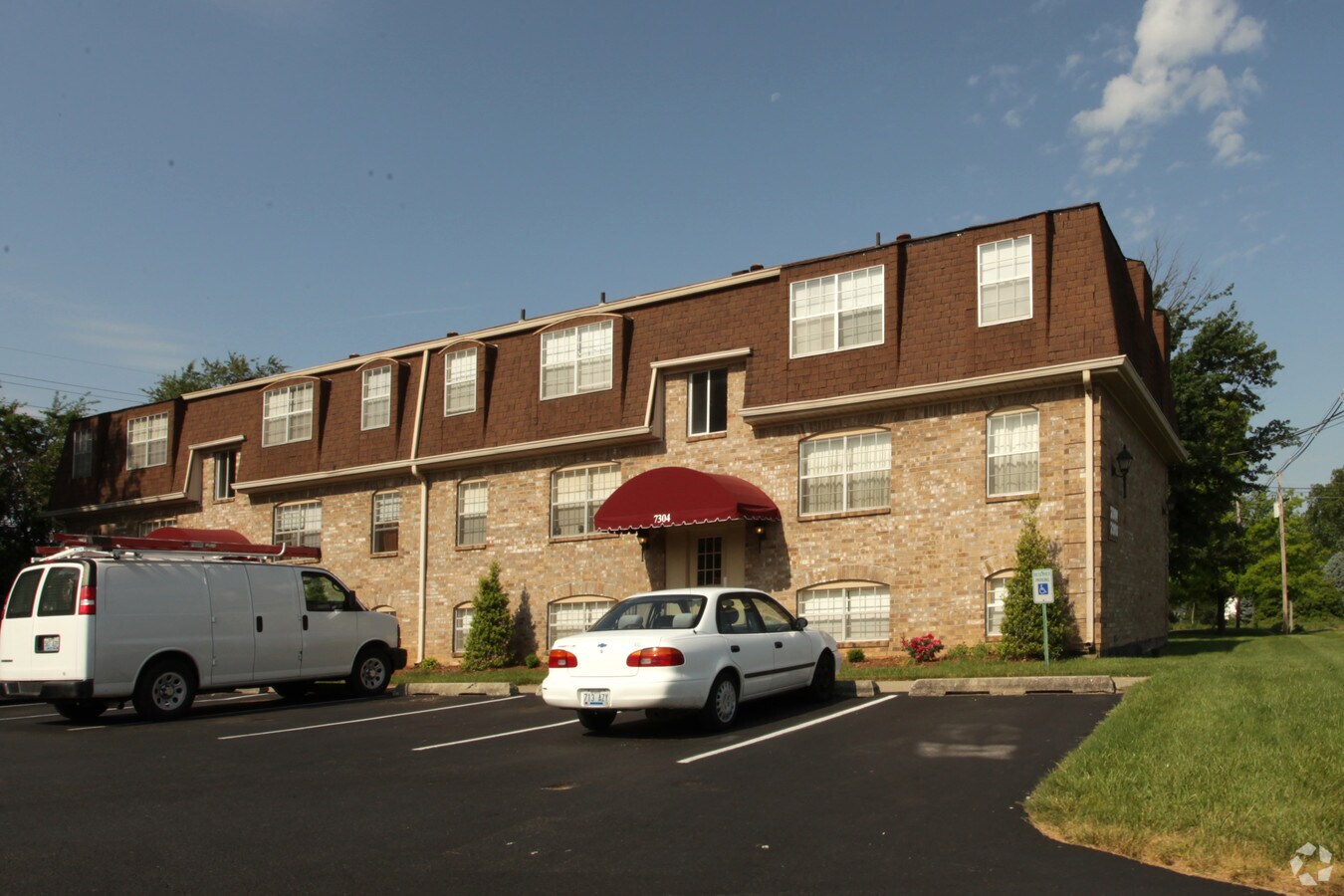 7304 Six Mile Ln, Louisville, KY 40220 Property Record