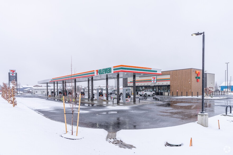 768 N Pleasant View Rd, Post Falls, ID for lease - Primary Photo - Image 2 of 3