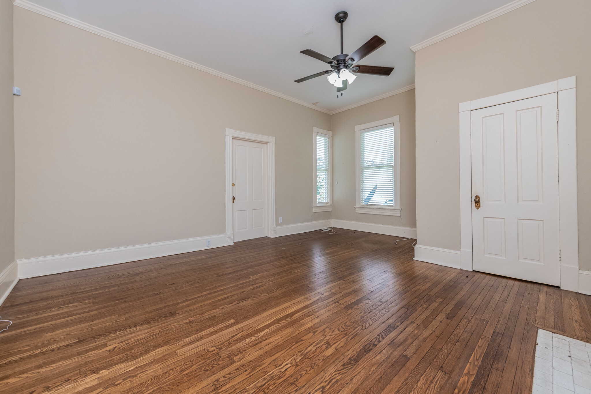 2607 Vineville Ave, Macon-Bibb, GA for lease Interior Photo- Image 1 of 5