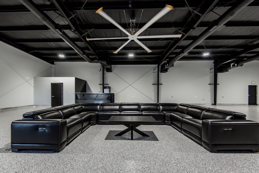 1551 E World Blvd, Fort Mohave, AZ for sale - Building Photo - Image 3 of 34