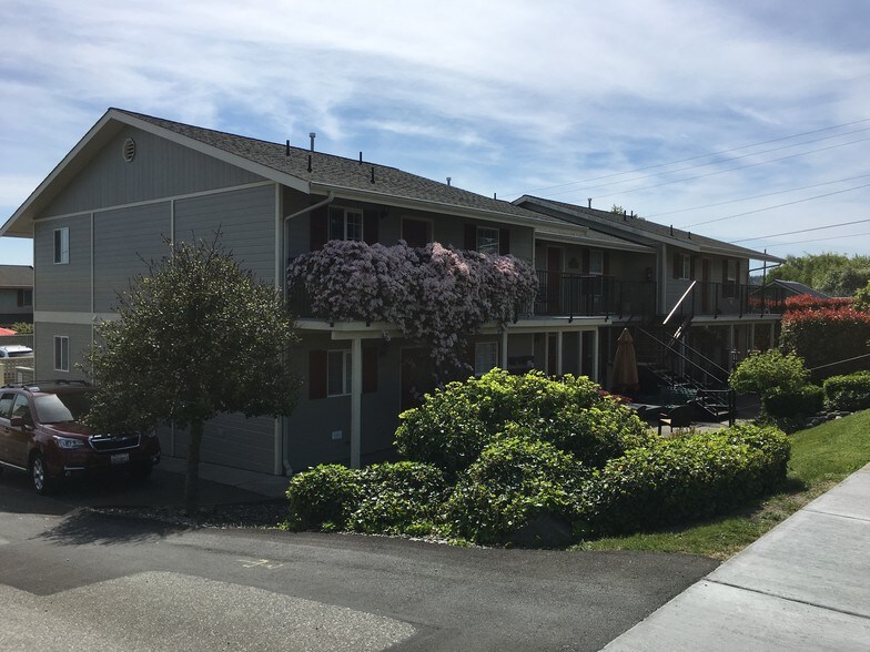 1615 M Ave, Anacortes, WA for sale - Primary Photo - Image 1 of 1