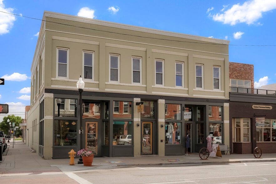 Downtown Littleton Retail/Office portfolio of 2 properties for sale on LoopNet.com - Building Photo - Image 2 of 4