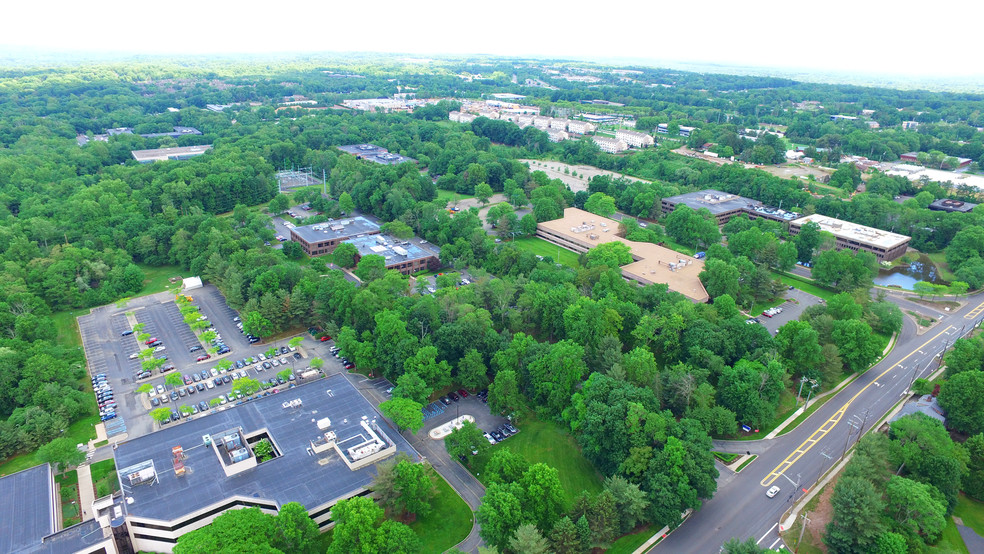 110 Summit Ave, Montvale, NJ for sale - Primary Photo - Image 1 of 1