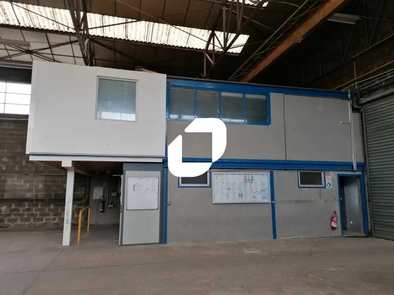 454 Chemin Du Champ De Lière, Rillieux-la-Pape for sale - Building Photo - Image 2 of 21