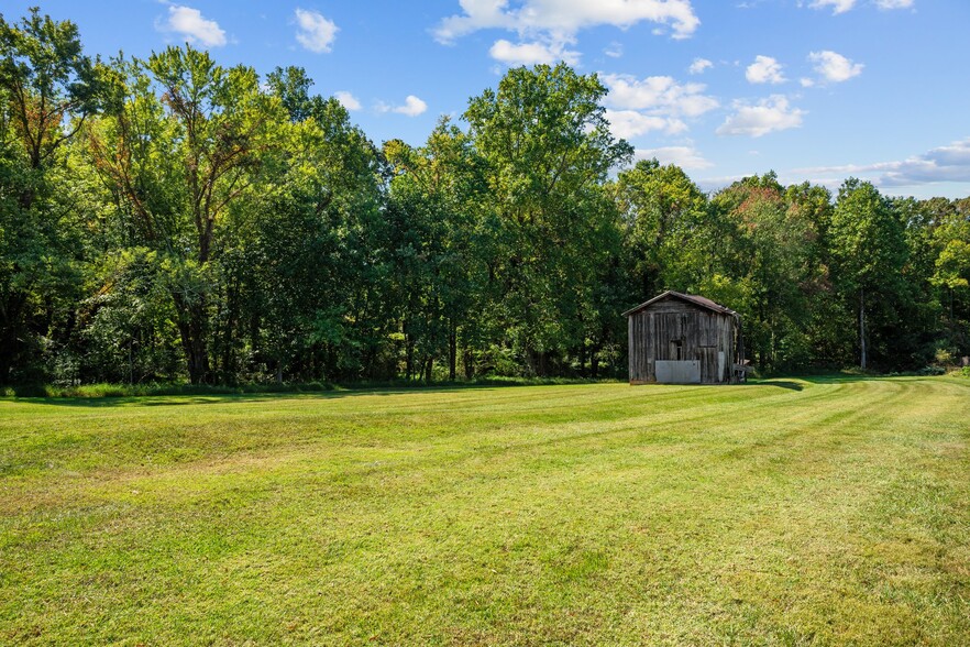 466 S Main St, King, NC for sale - Building Photo - Image 3 of 3