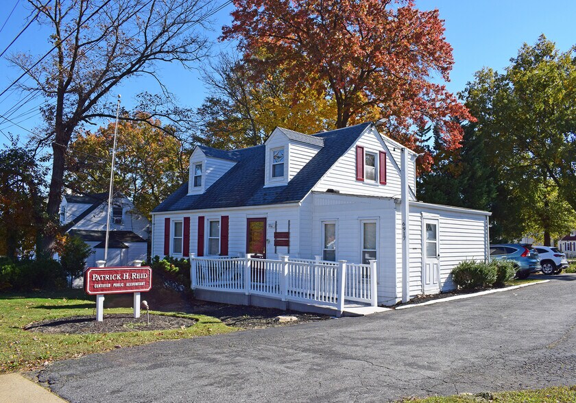 6917 Annapolis Rd, Hyattsville, MD 20784