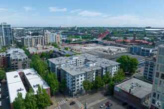 600-630 NW 10th Ave, Portland, OR - aerial  map view