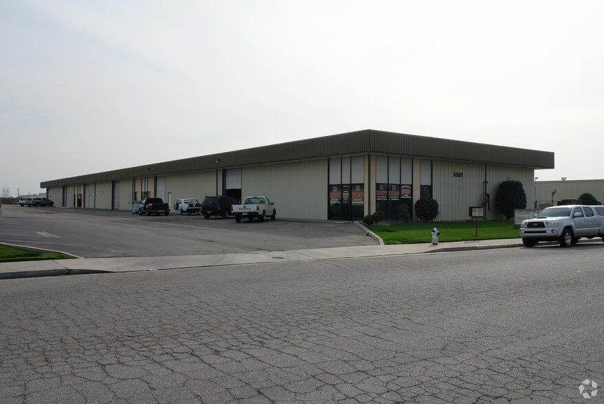 5501 Aldrin Ct, Bakersfield, CA for lease - Building Photo - Image 2 of 4