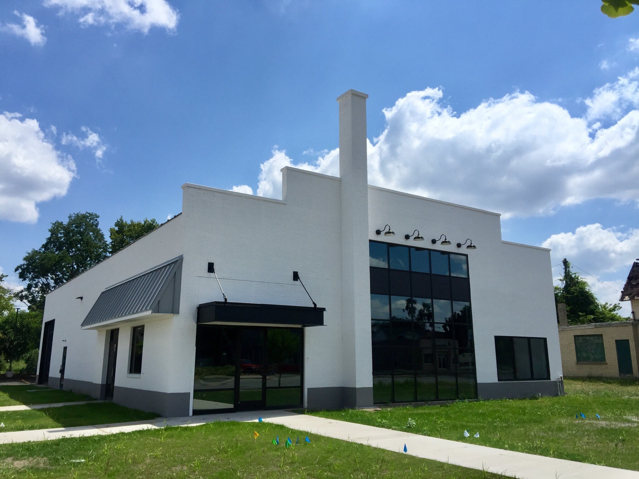 1006 Division Ave S, Grand Rapids, MI for sale Building Photo- Image 1 of 1