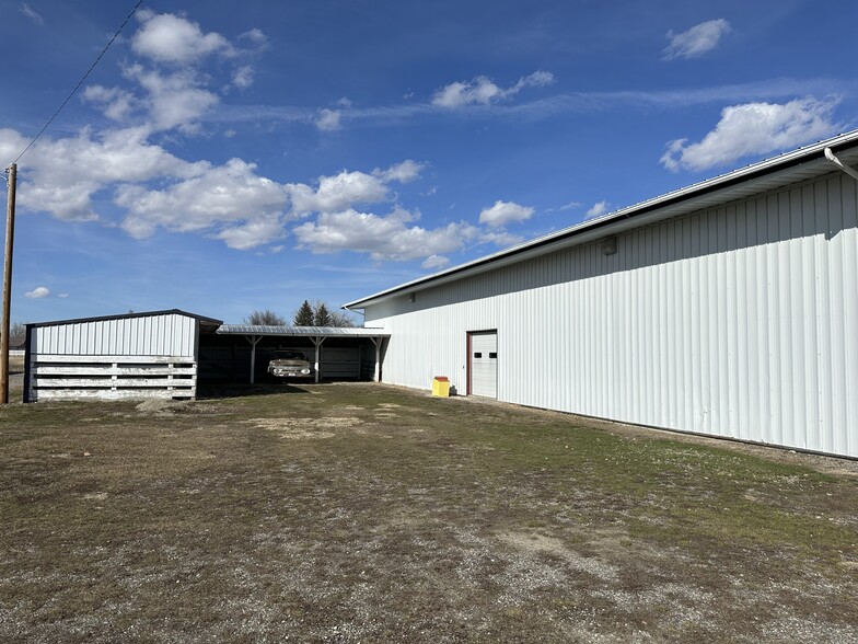 3450 Duck Creek Rd, Billings, MT for lease - Building Photo - Image 2 of 9