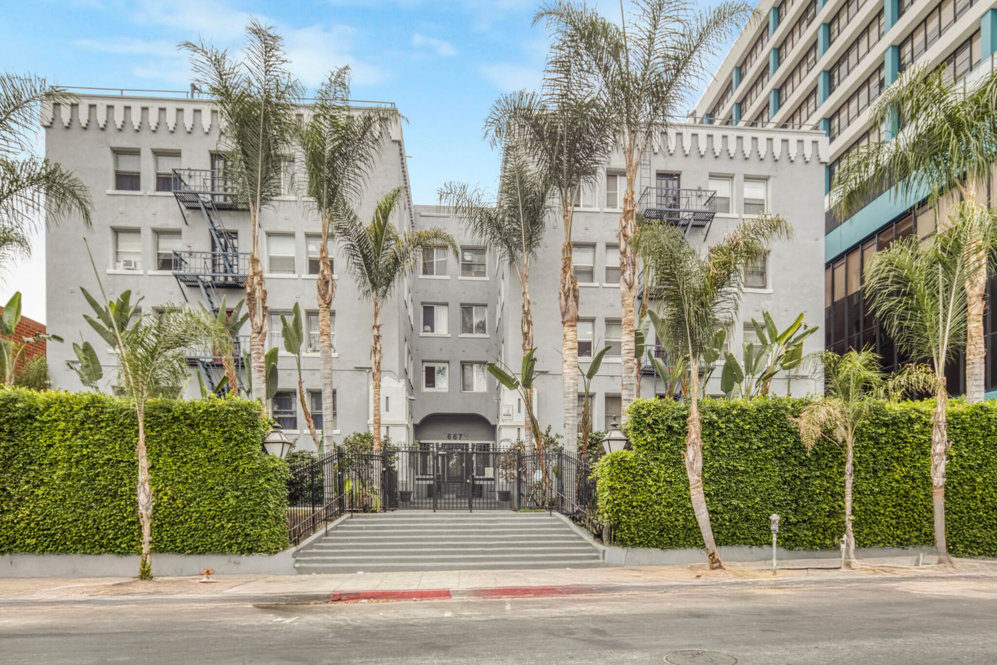 667 S Carondelet, Los Angeles, CA for sale Building Photo- Image 1 of 13