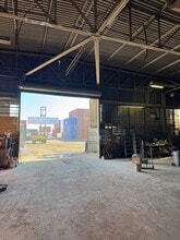 850 92nd Ave, Oakland, CA for lease Building Photo- Image 2 of 4