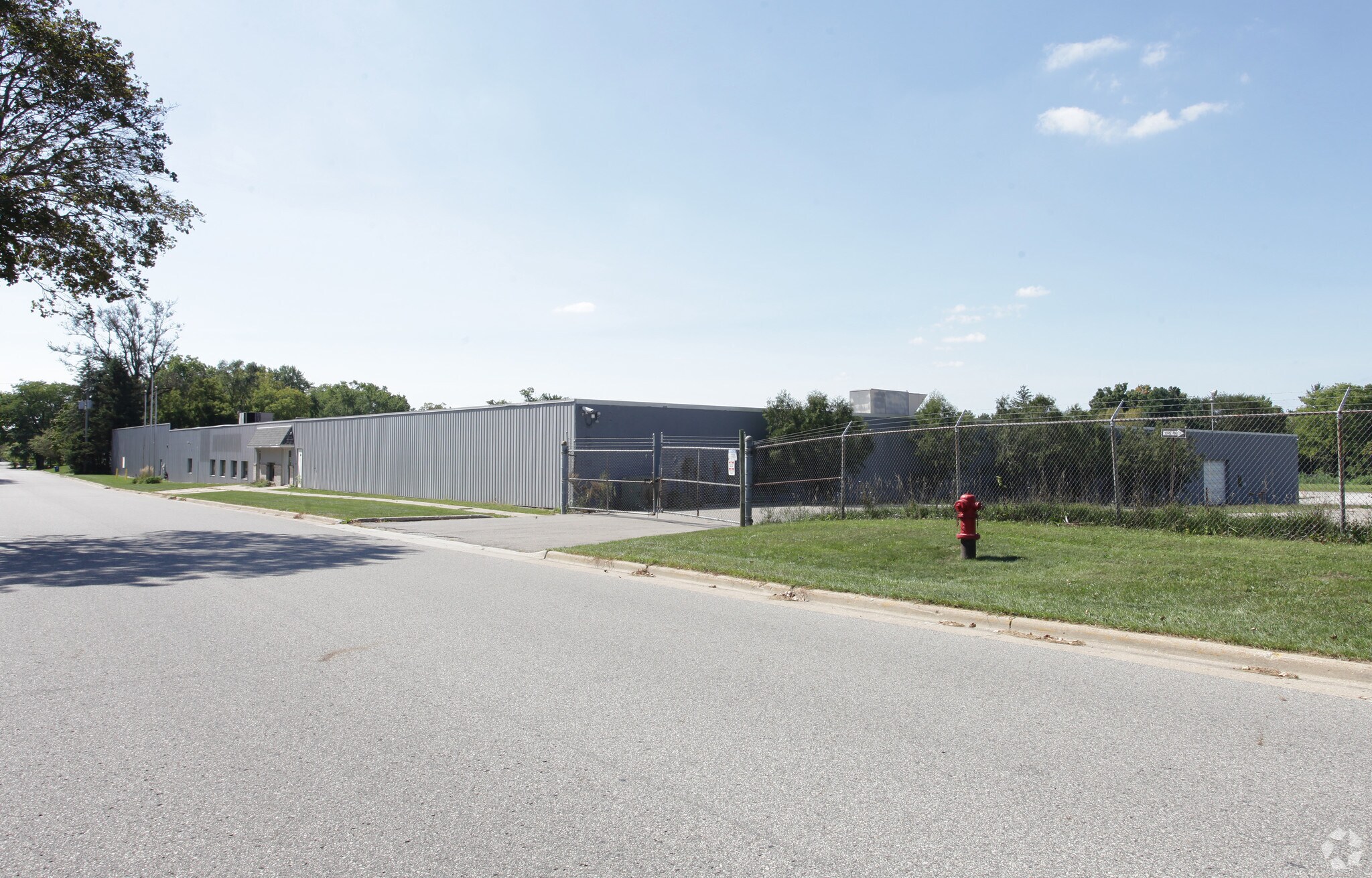 411 Darling Ave N, Fremont, MI for sale Primary Photo- Image 1 of 1