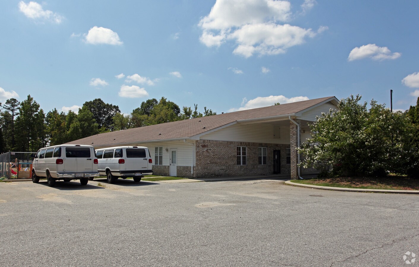 4910 Archdale Rd, Trinity, NC 27370