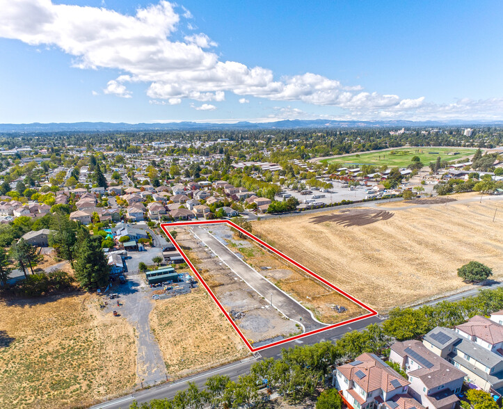 2211 Brookwood Ave, Santa Rosa, CA for sale - Aerial - Image 3 of 4