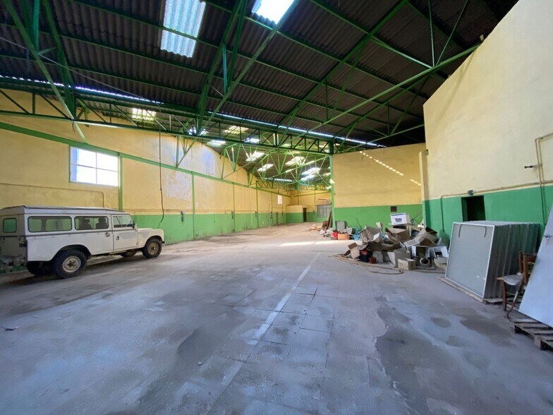 Retail in Llíria, Valencia for lease - Building Photo - Image 1 of 4