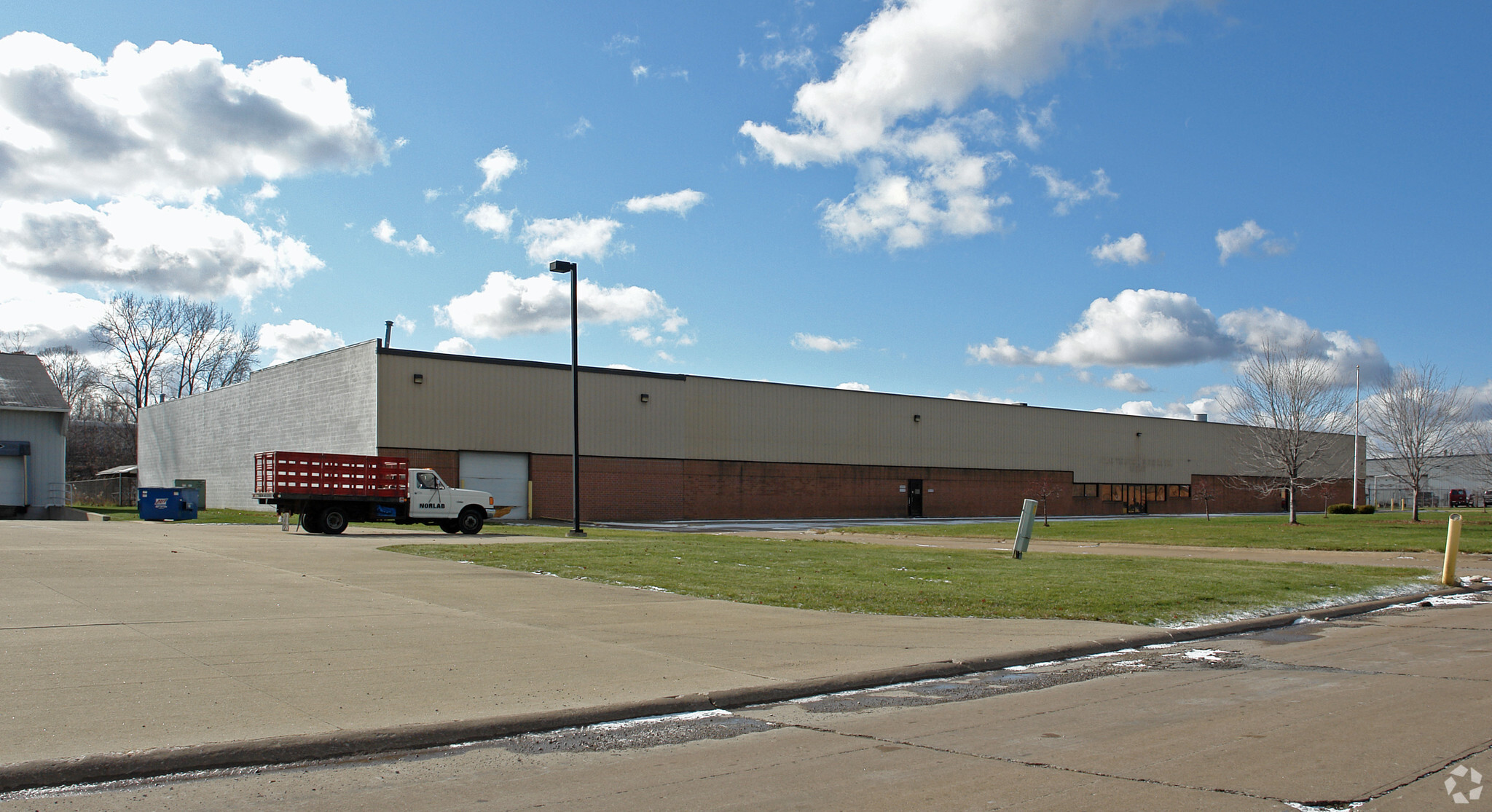 7469 Industrial Parkway Dr, Lorain, OH for sale Building Photo- Image 1 of 1