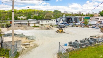 10823 Veneer Ln, Cockeysville MD - Warehouse