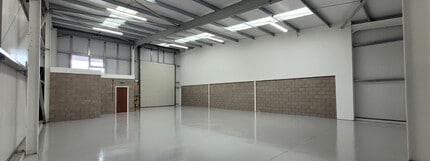 Kingfisher Ct, Huntingdon for lease Interior Photo- Image 2 of 3