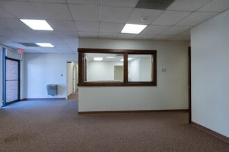 615 19th St, Columbus, GA for lease Interior Photo- Image 2 of 26