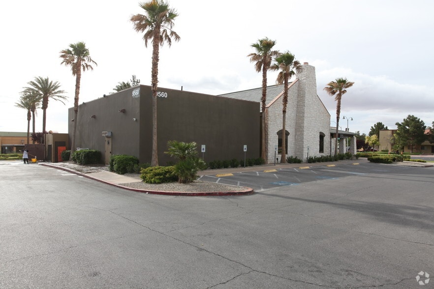 9560 W Sahara Ave, Las Vegas, NV for lease - Building Photo - Image 3 of 3