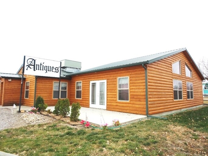 8 W Main St, Sunburst, MT 59482