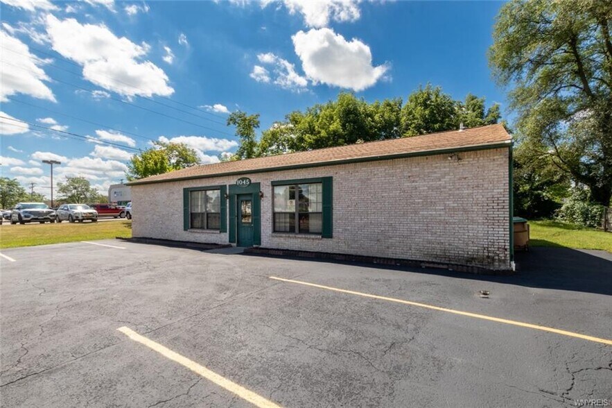 1045 George Urban Blvd, Buffalo, NY for sale - Building Photo - Image 1 of 1