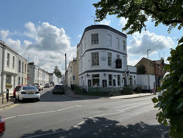 25 Prestbury Rd, Cheltenham for sale - Primary Photo - Image 1 of 1