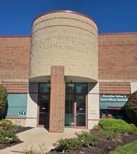 8200 W 185th St, Tinley Park, IL for lease Interior Photo- Image 1 of 7