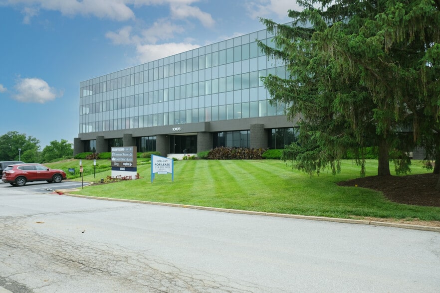 10805 Sunset Office Dr, Sunset Hills, MO for lease - Building Photo - Image 3 of 18