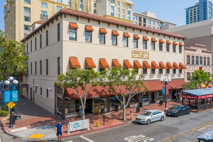 363 5th Ave, San Diego, CA for lease - Building Photo - Image 1 of 7