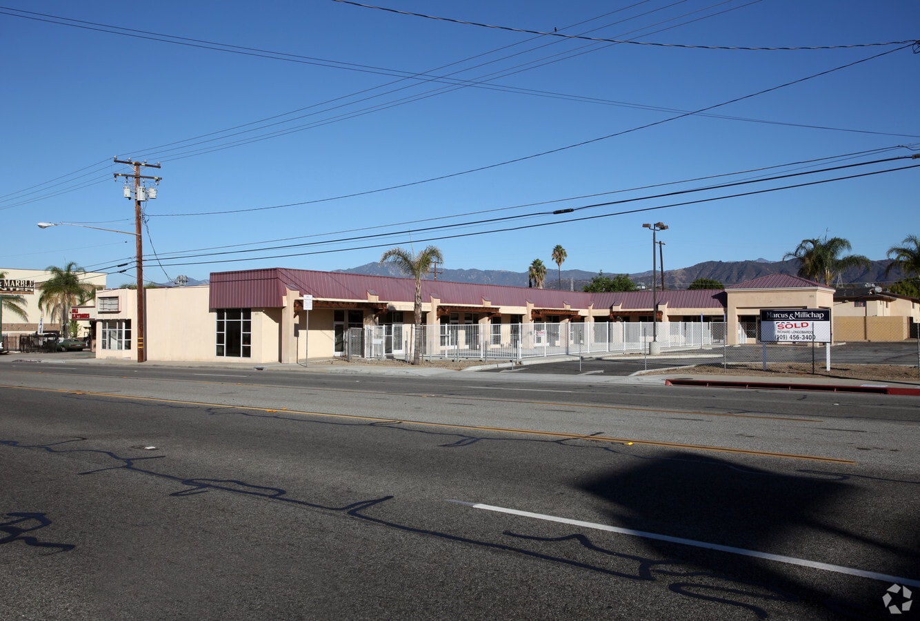 531 E Arrow Hwy, Glendora, CA 91740