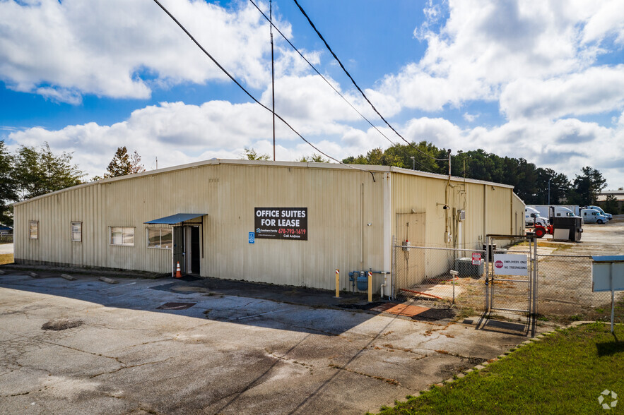 13031 Veterans Memorial Hwy, Douglasville, GA for lease - Primary Photo - Image 1 of 38