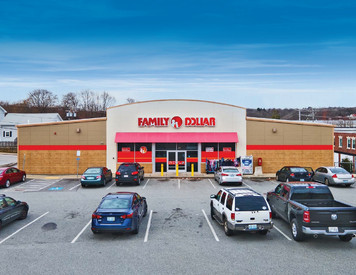 989 Main St, West Warwick, RI for sale Building Photo- Image 1 of 5