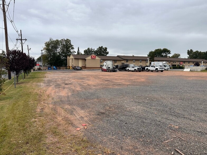 865 US Route 1, Iselin, NJ for lease - Building Photo - Image 3 of 5