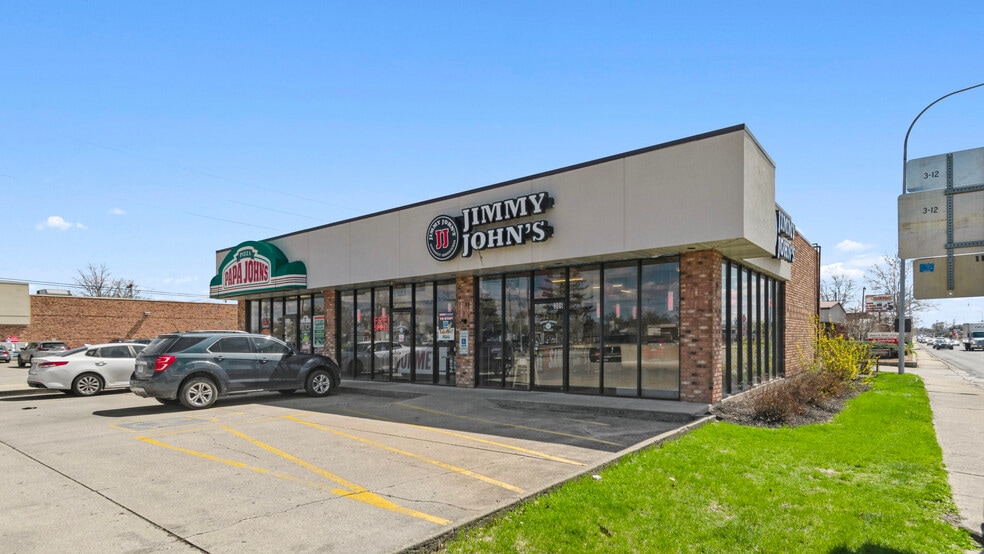 302-306 W Fairchild St, Danville, IL for lease - Building Photo - Image 1 of 7