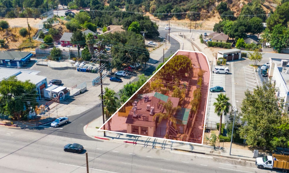 6500 Foothill Blvd, Tujunga, CA for sale - Primary Photo - Image 3 of 76