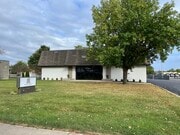 3060 Valleywood Dr, Kettering OH - Warehouse