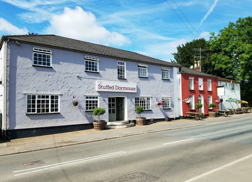 Ponthir Rd, Caerleon for sale - Primary Photo - Image 1 of 1