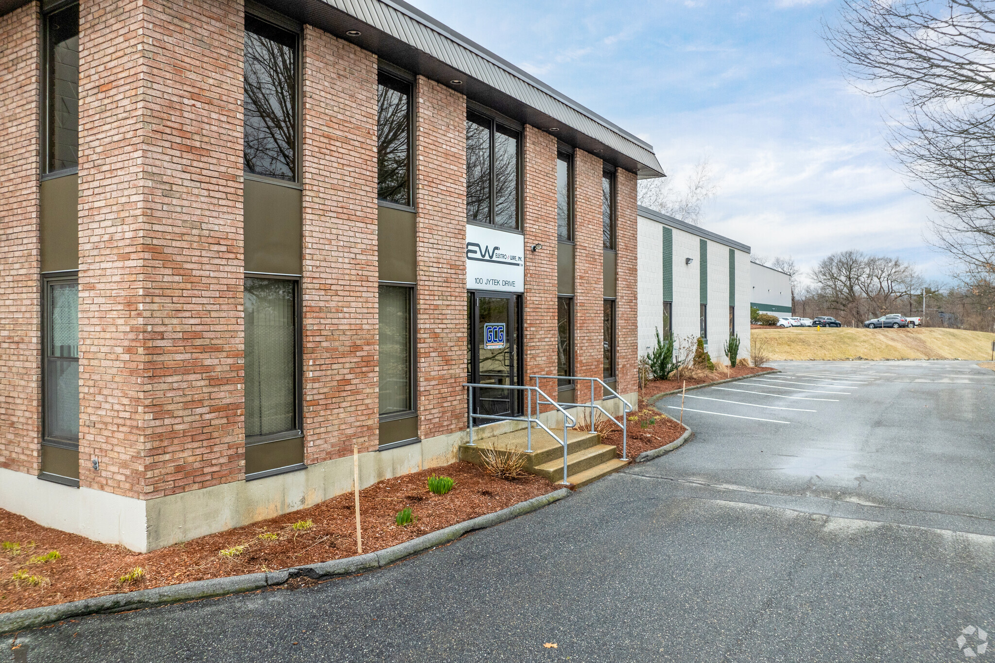 100 Jytek Dr, Leominster, MA for lease Building Photo- Image 1 of 5