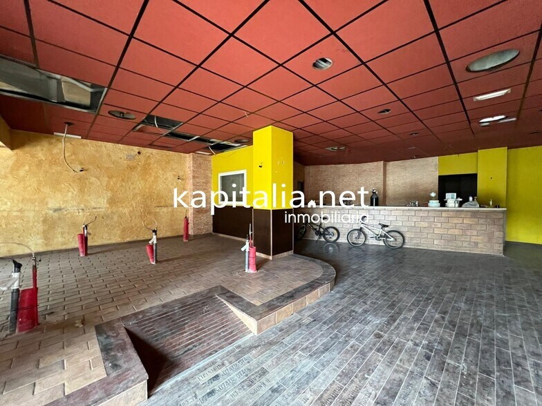 Retail in Ontinyent for sale - Building Photo - Image 2 of 5