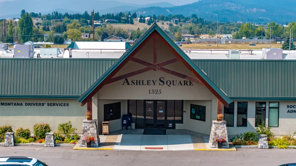 1325 US Highway 2, Kalispell, MT for lease - Primary Photo - Image 1 of 1