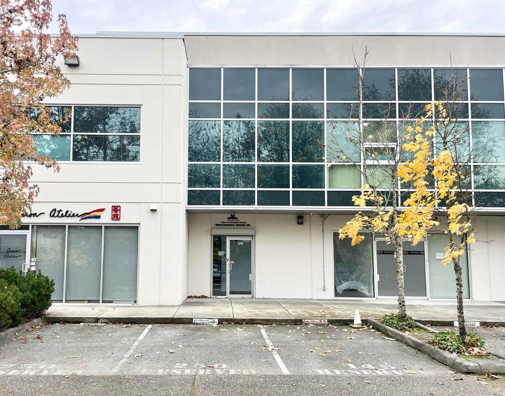 8600 Cambie Rd, Richmond, BC for lease Building Photo- Image 1 of 3