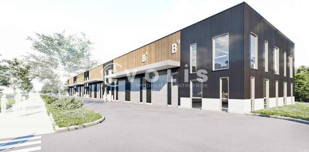 Flex in Saint-Clair-de-la-Tour for sale - Building Photo - Image 1 of 10