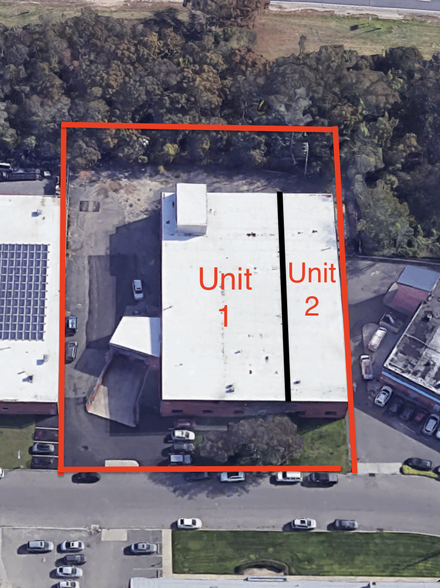 280 Adams Blvd, Farmingdale, NY for lease - Building Photo - Image 2 of 3