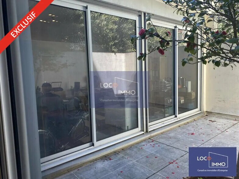 Office in Bordeaux for sale - Building Photo - Image 2 of 10